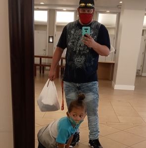 Meet your Posher, Daniel